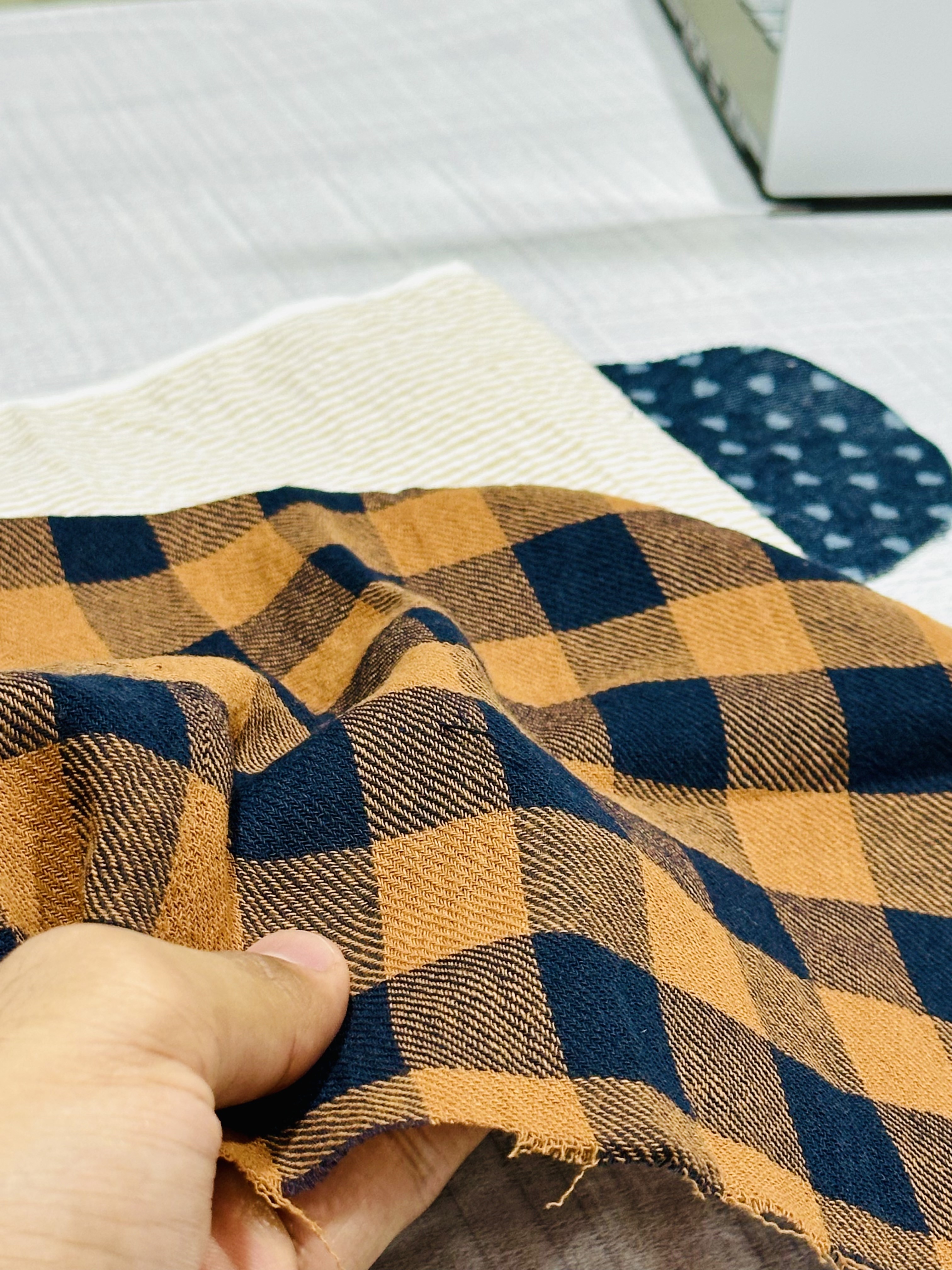 Fabric sampling and quality inspection at Arihant Fabrics, Jaipur